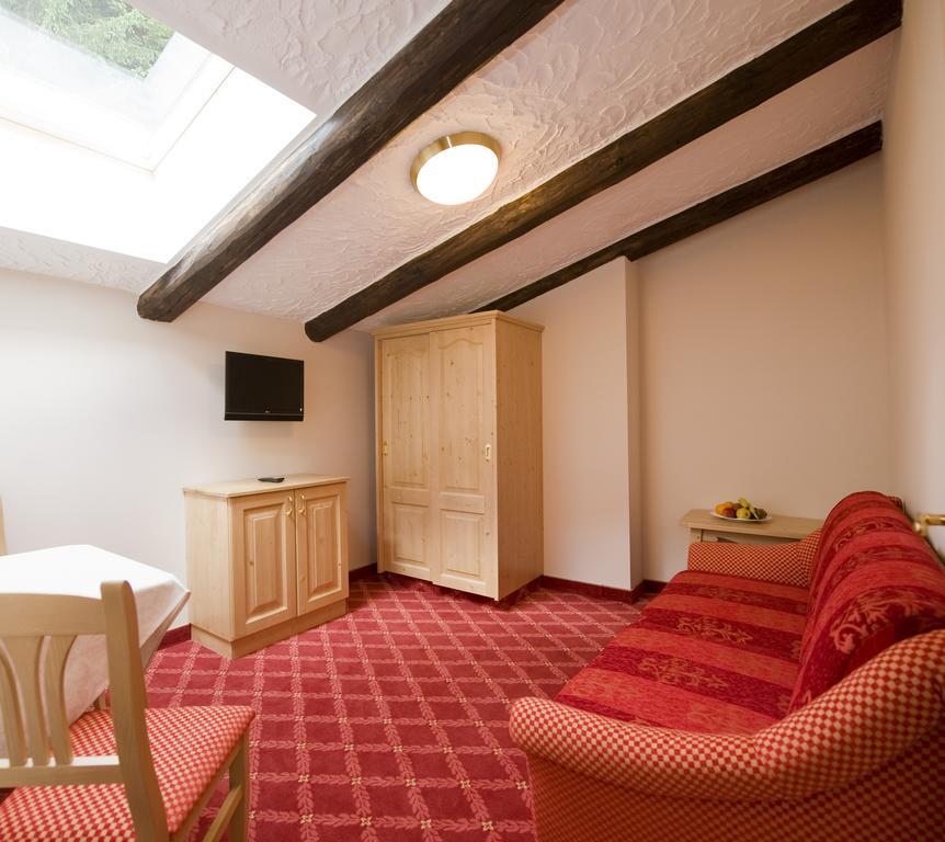 Hotel Bischofsmuetze Филцмос Екстериор снимка