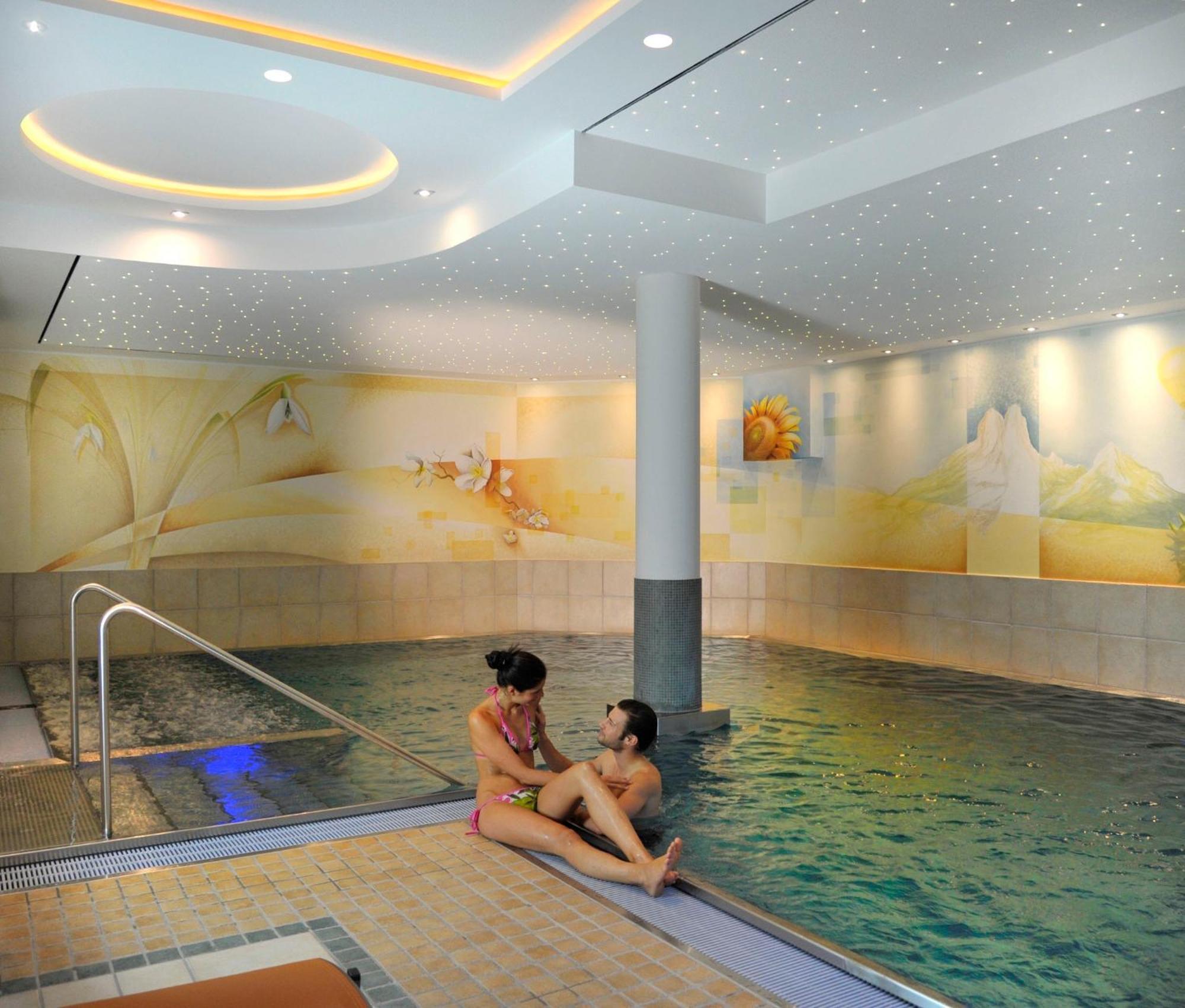Hotel Bischofsmuetze Филцмос Екстериор снимка